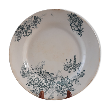 Plat Terre de Fer faïencerie de Givors fin XIXème