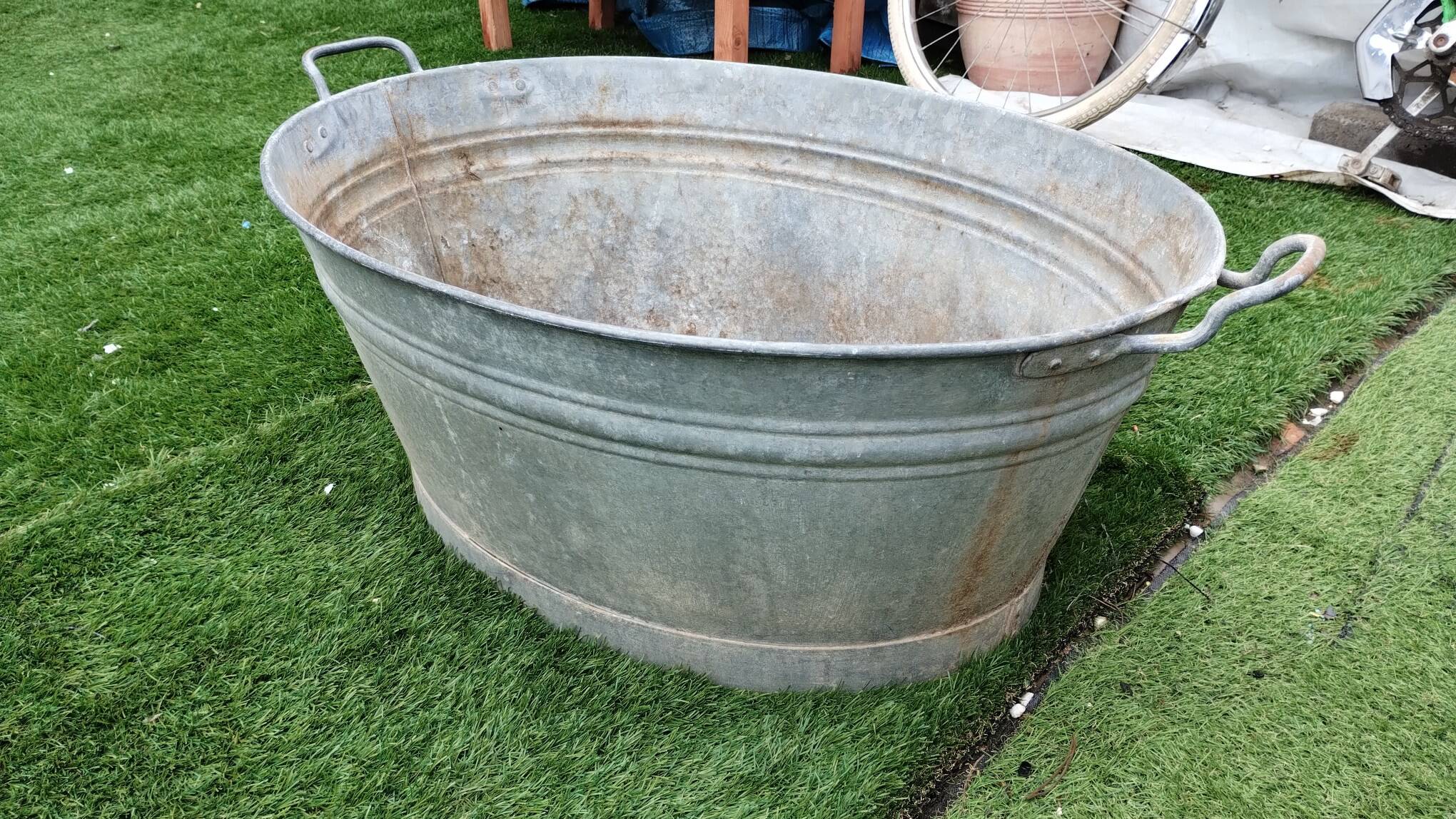 Vintage galvanized washing basin