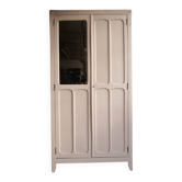 Armoire parisienne rose poudrée