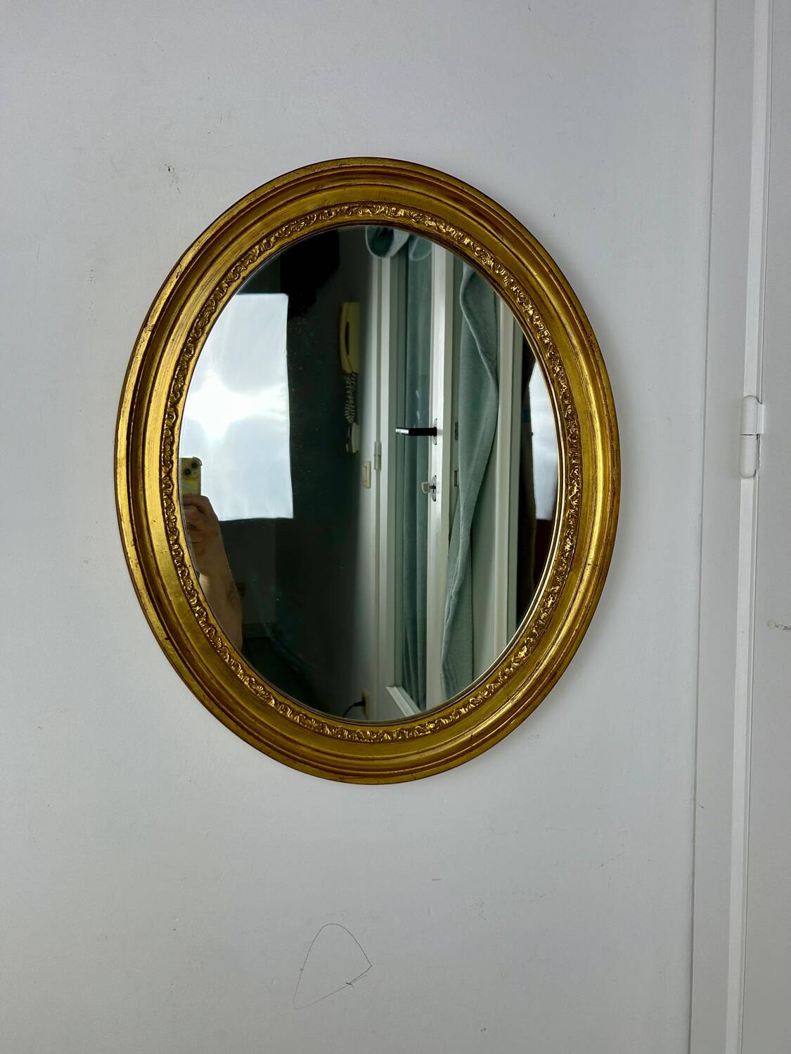 Vintage oval mirror Deknudt plus matching console