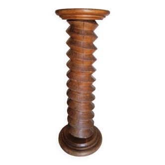 Solid wood "press screw" saddle