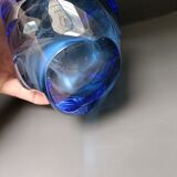 Vase bleu en cristal
