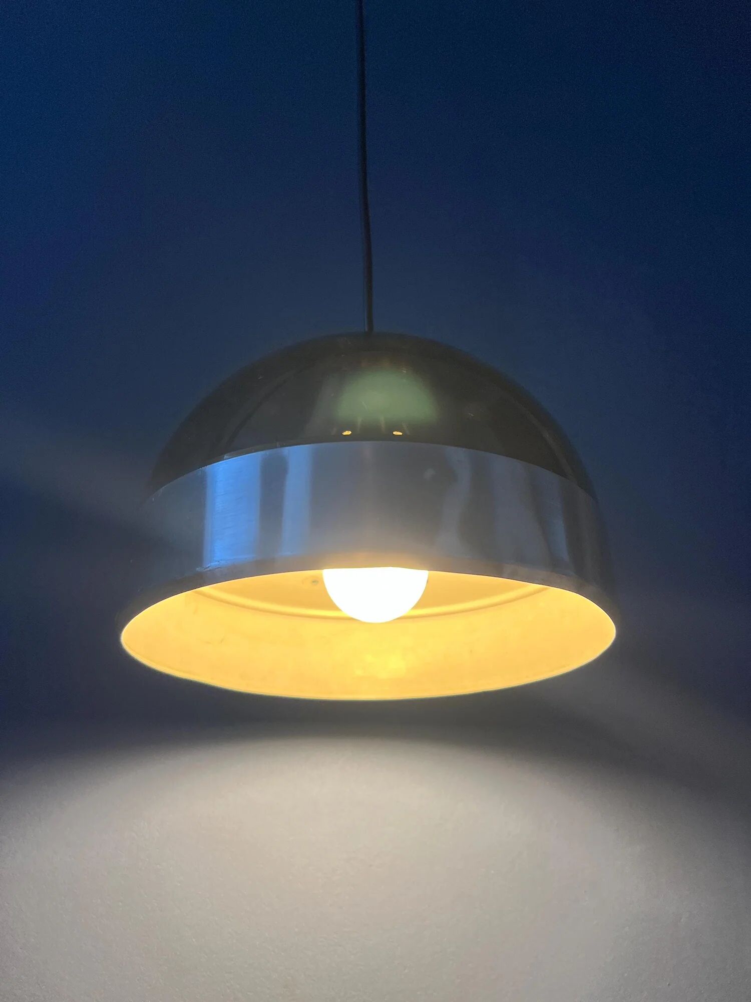 Mid-century Dijkstra plexiglass space age pendant lamp