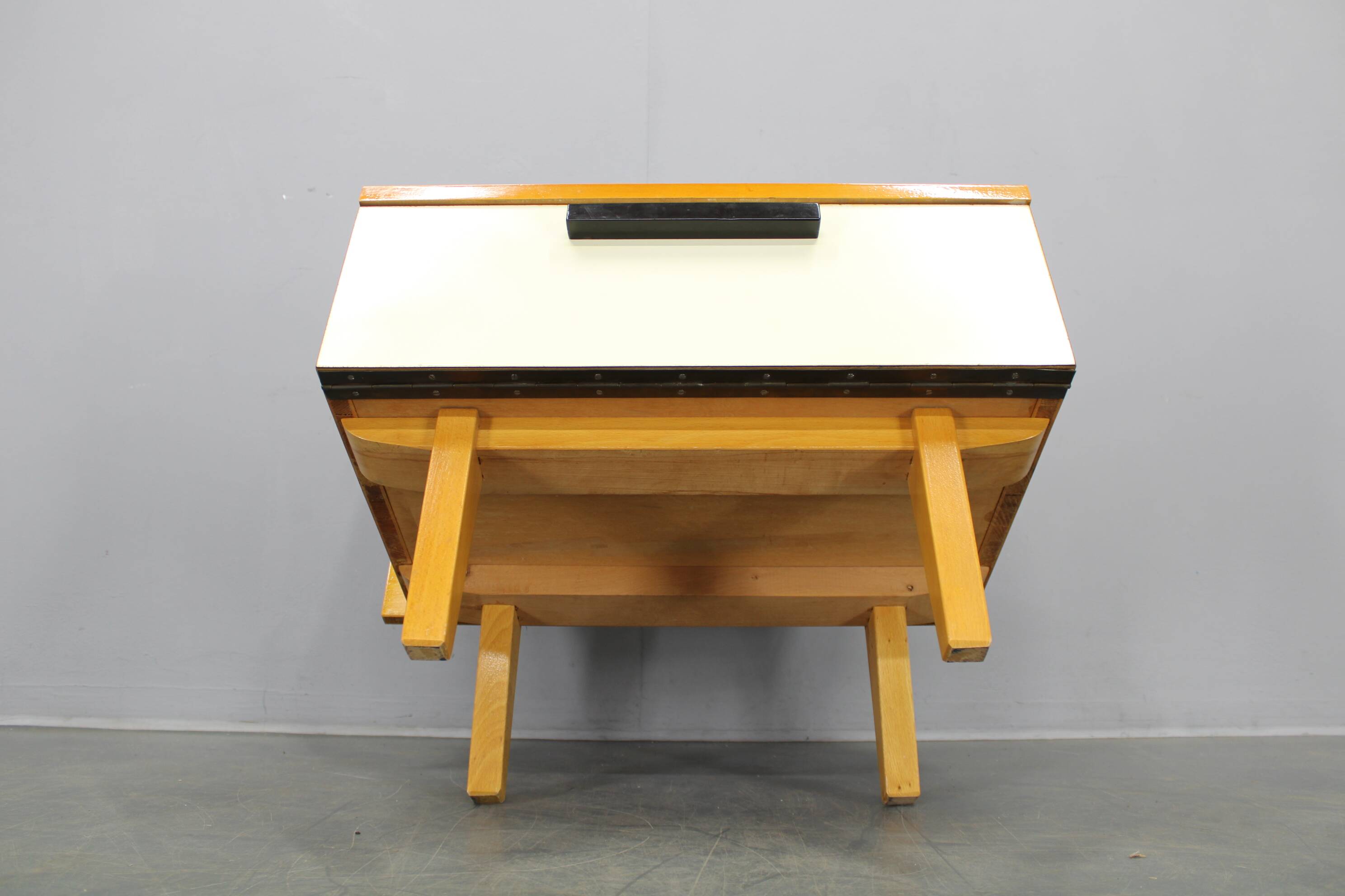 Mid-century pair of nightstands, Czechoslovakia, 1960s