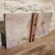 Ancien panneau en bois peint "attention aux ruches"