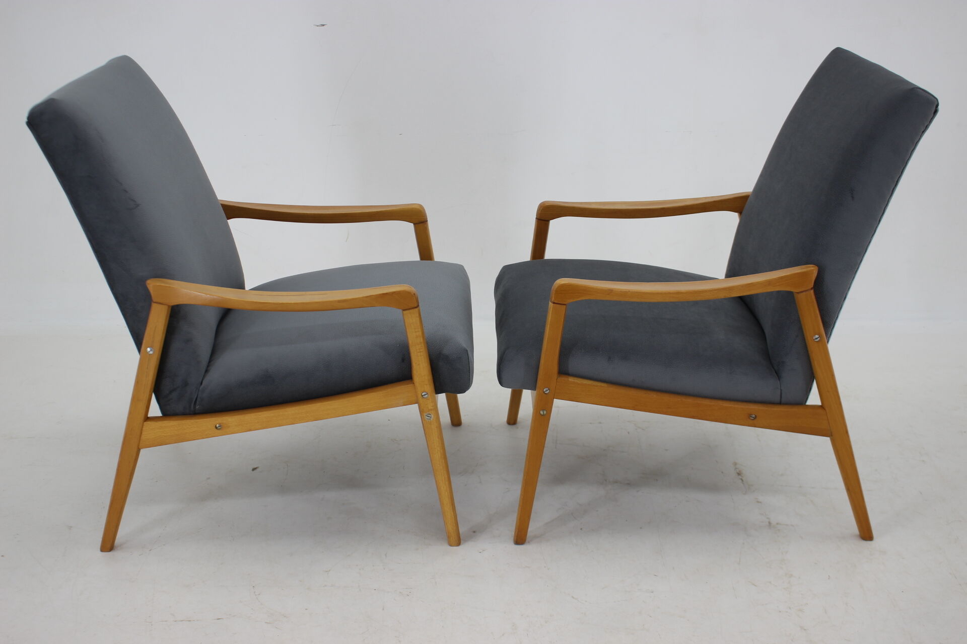 Pair of armchairs