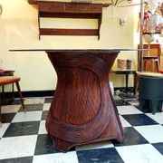 Table marqueterie de rotin vintage 1970