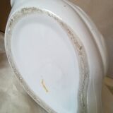 Empty swan pocket in earthenware