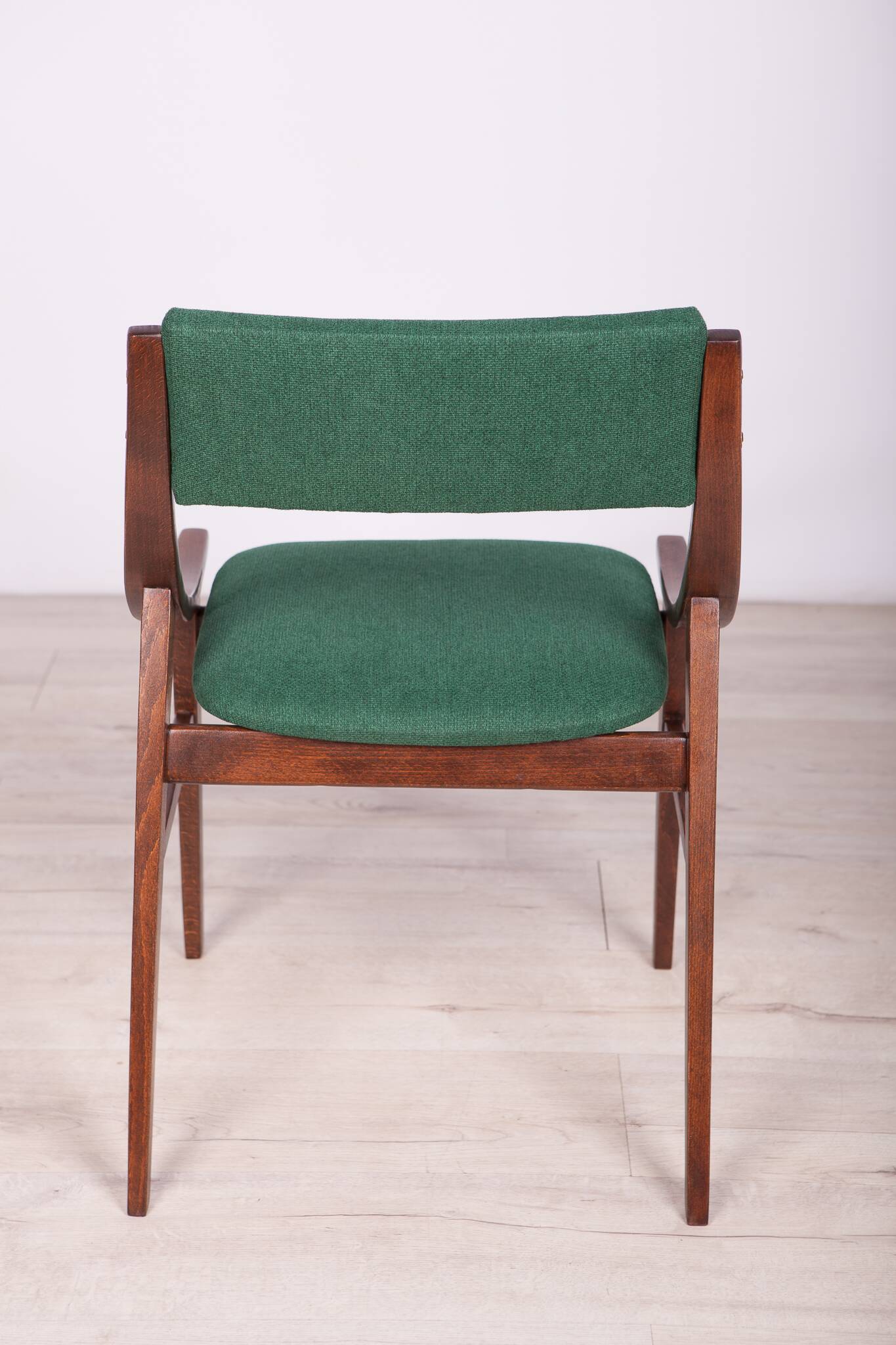 Chaises de salle à manger pour sauteurs à ski polonais de l'usine de meubles Zamojska, années 1970, lot de 4