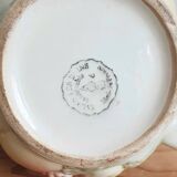 Salins slip teapot
