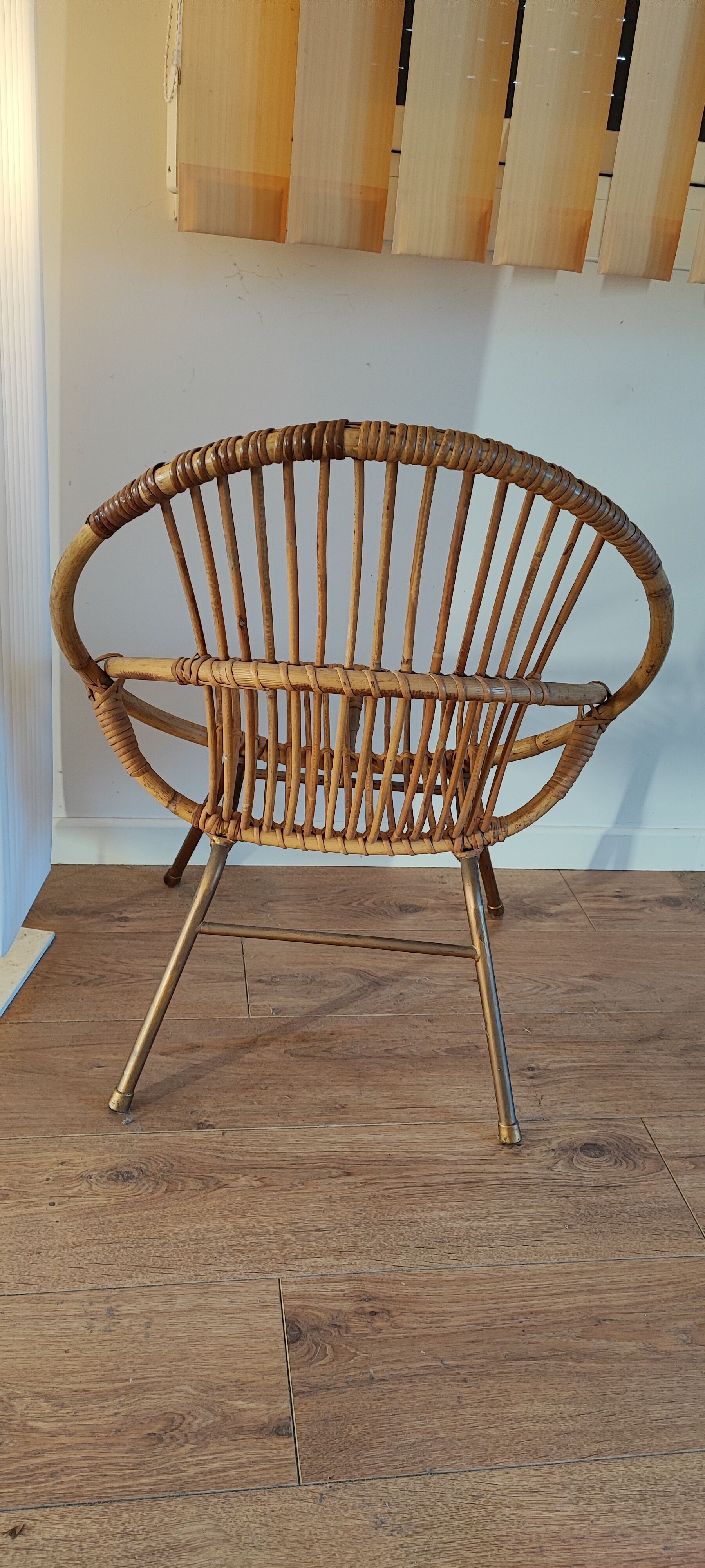 Rattan shell armchair