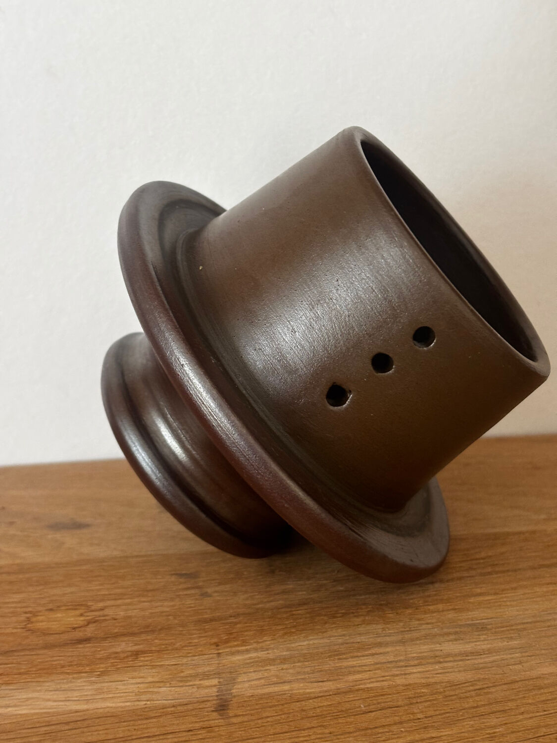 Water butter dish in glazed pottery