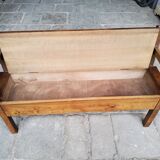 Chest bench
