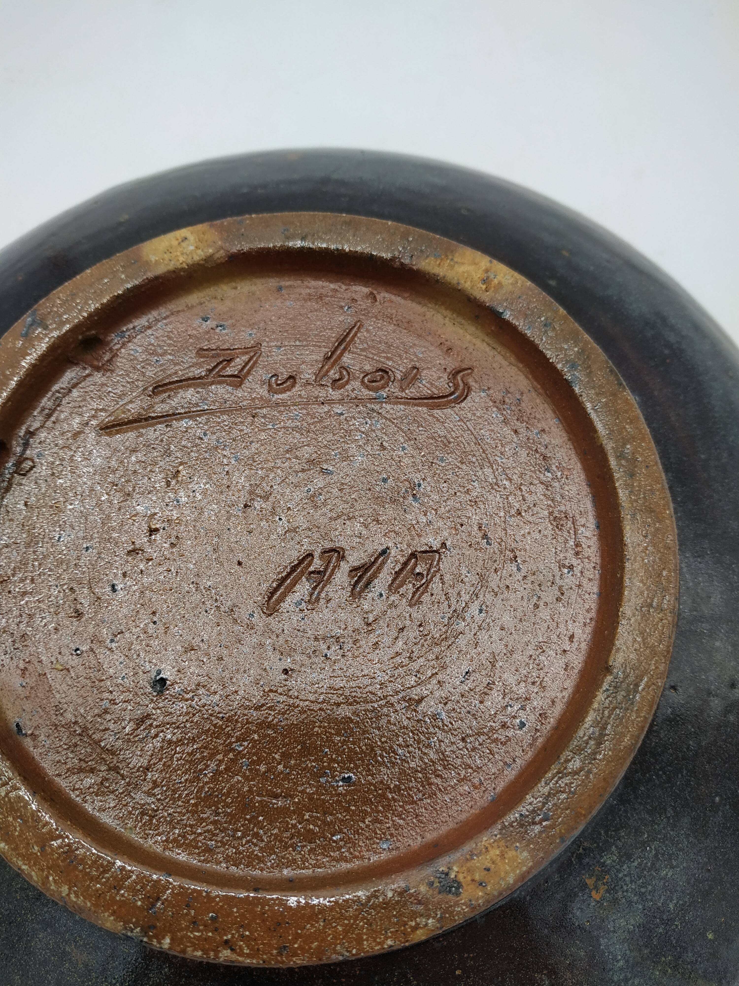 Cup in polychrome salted sandstone from dubois to bouffioulx