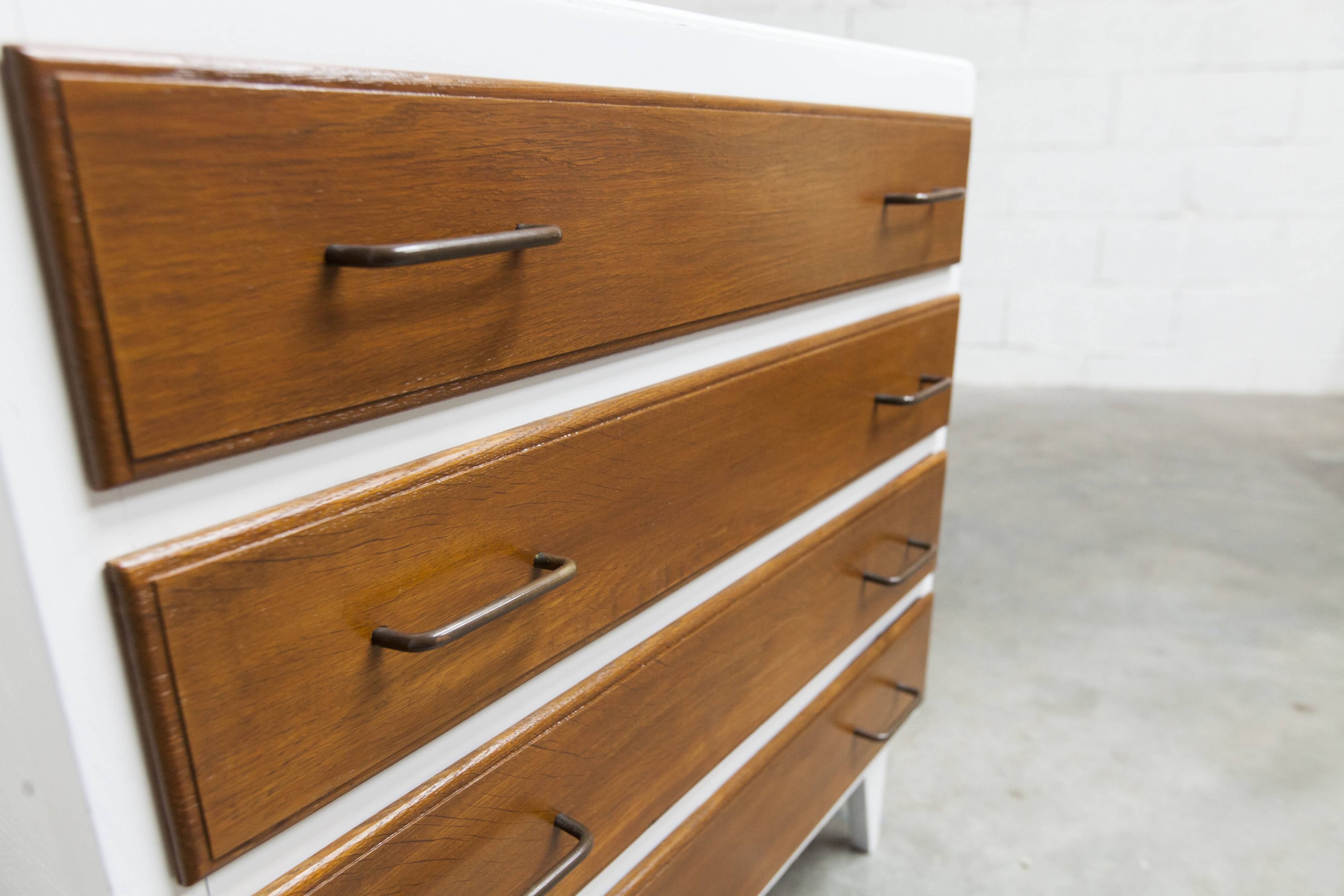 1960s chest of drawers with splayed legs and 4 drawers, refurbished