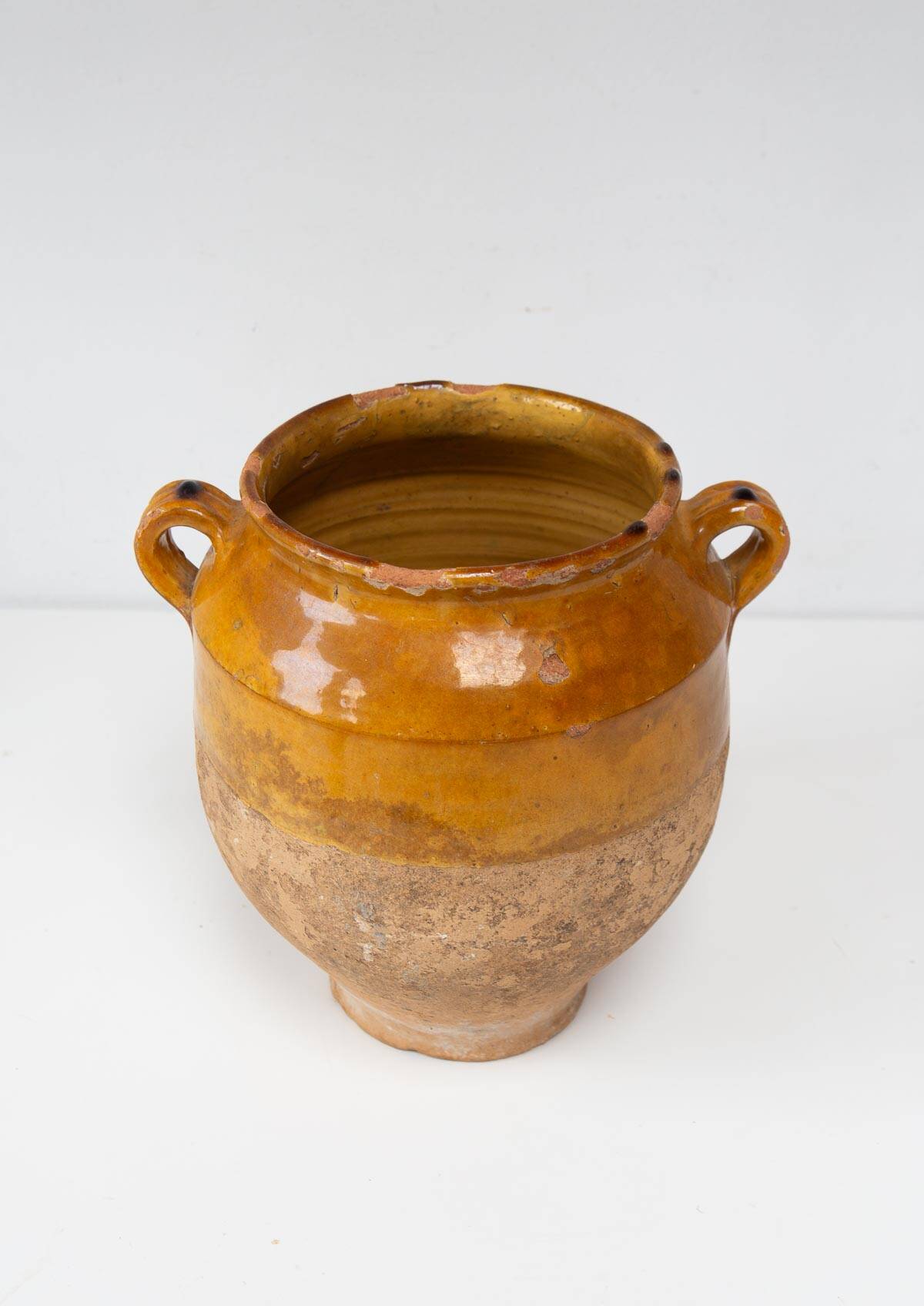 Antique yellow enamel confit pot from the 19th century