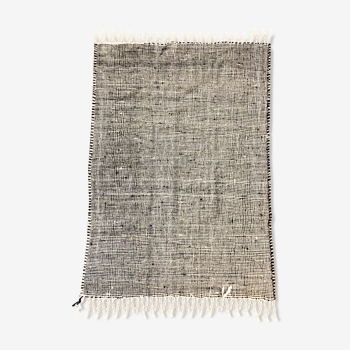 Tapis kilim zanafi noir et blanc 100x114cm