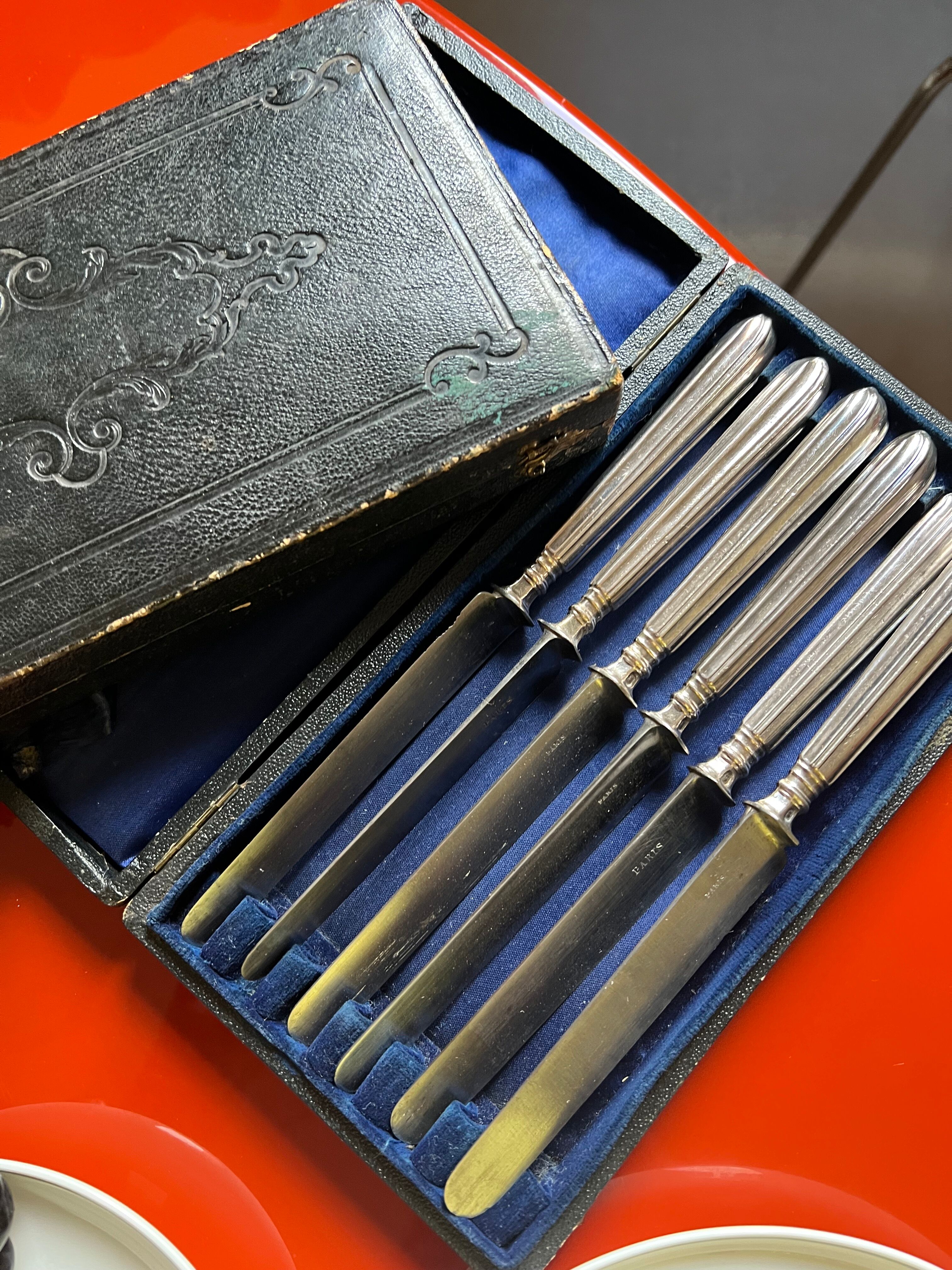 12 dessert knives from the Napoleon III era