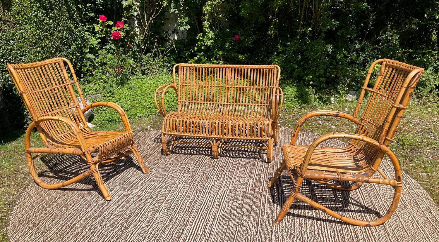 Vintage rattan lounge bench and 2 armchairs
