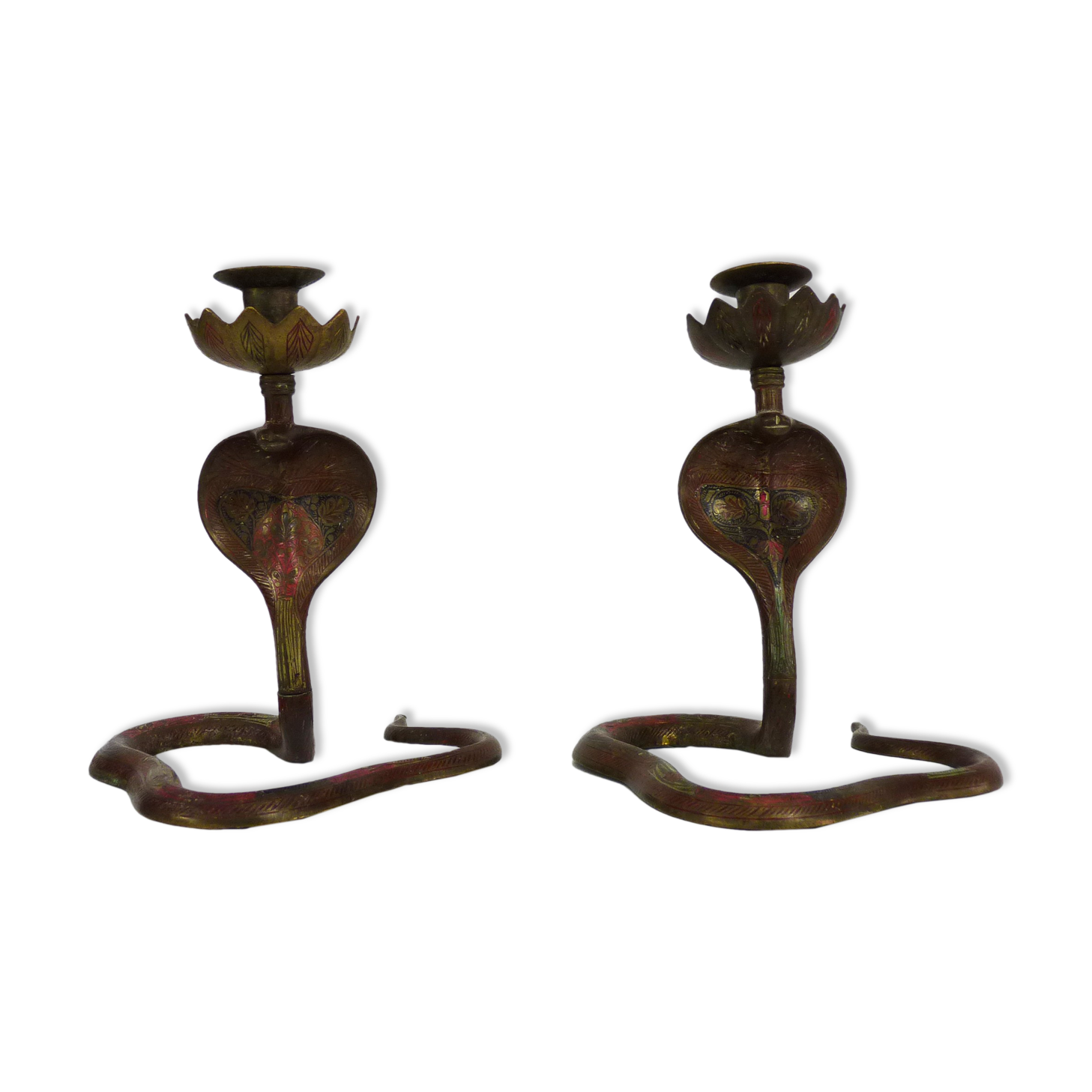 Pair of old bronze cobra candle holders with detailed engraving. Around 1950