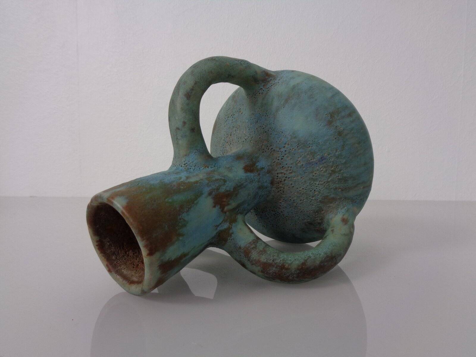 German studio ceramic handle vase by Lu & Gerd Grove, Lübeck, 1960s