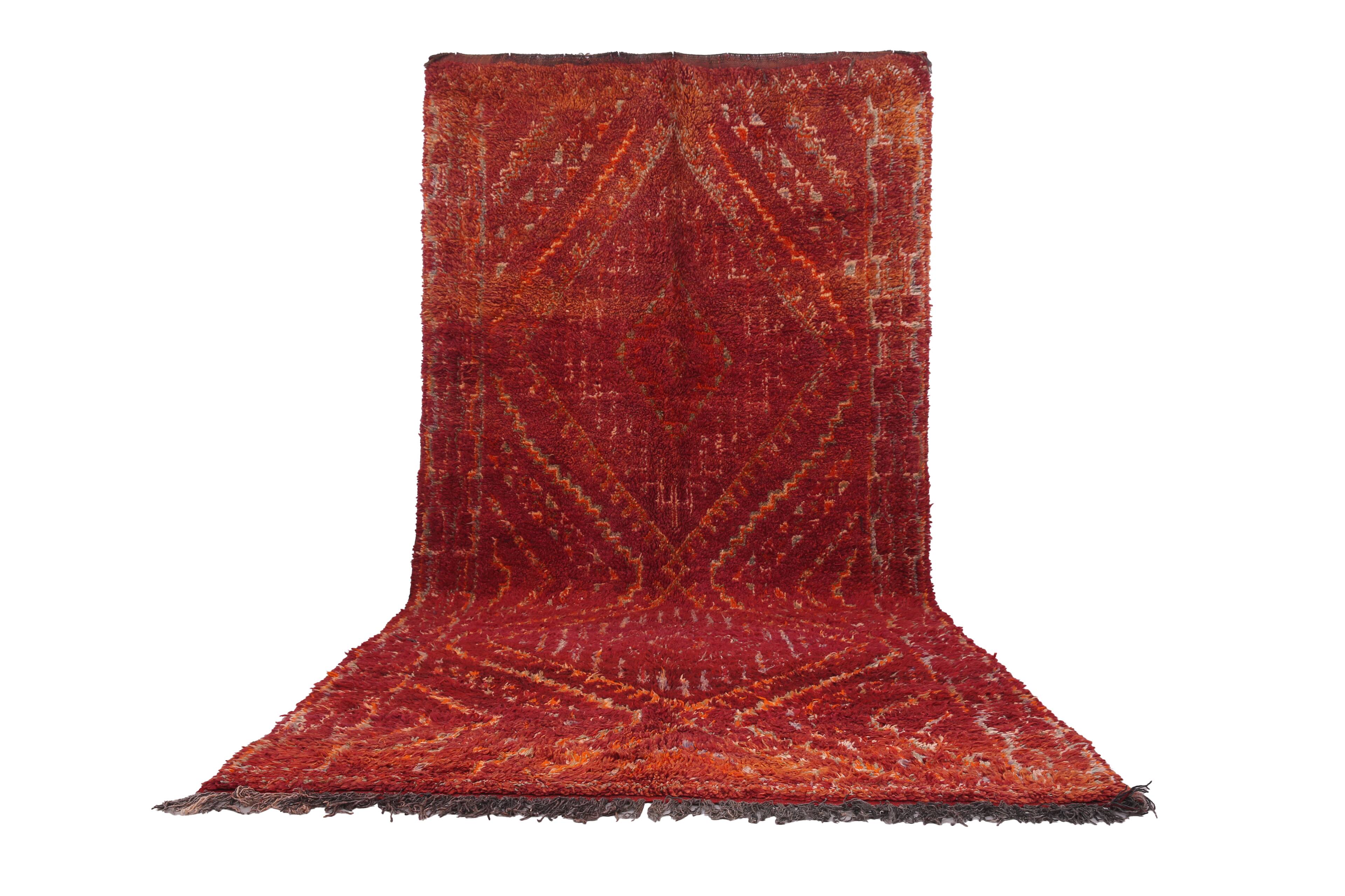 Red Vintage Moroccan Rug 193 x 400 cm - Berber Wool Rug - Handmade Rug Boho
