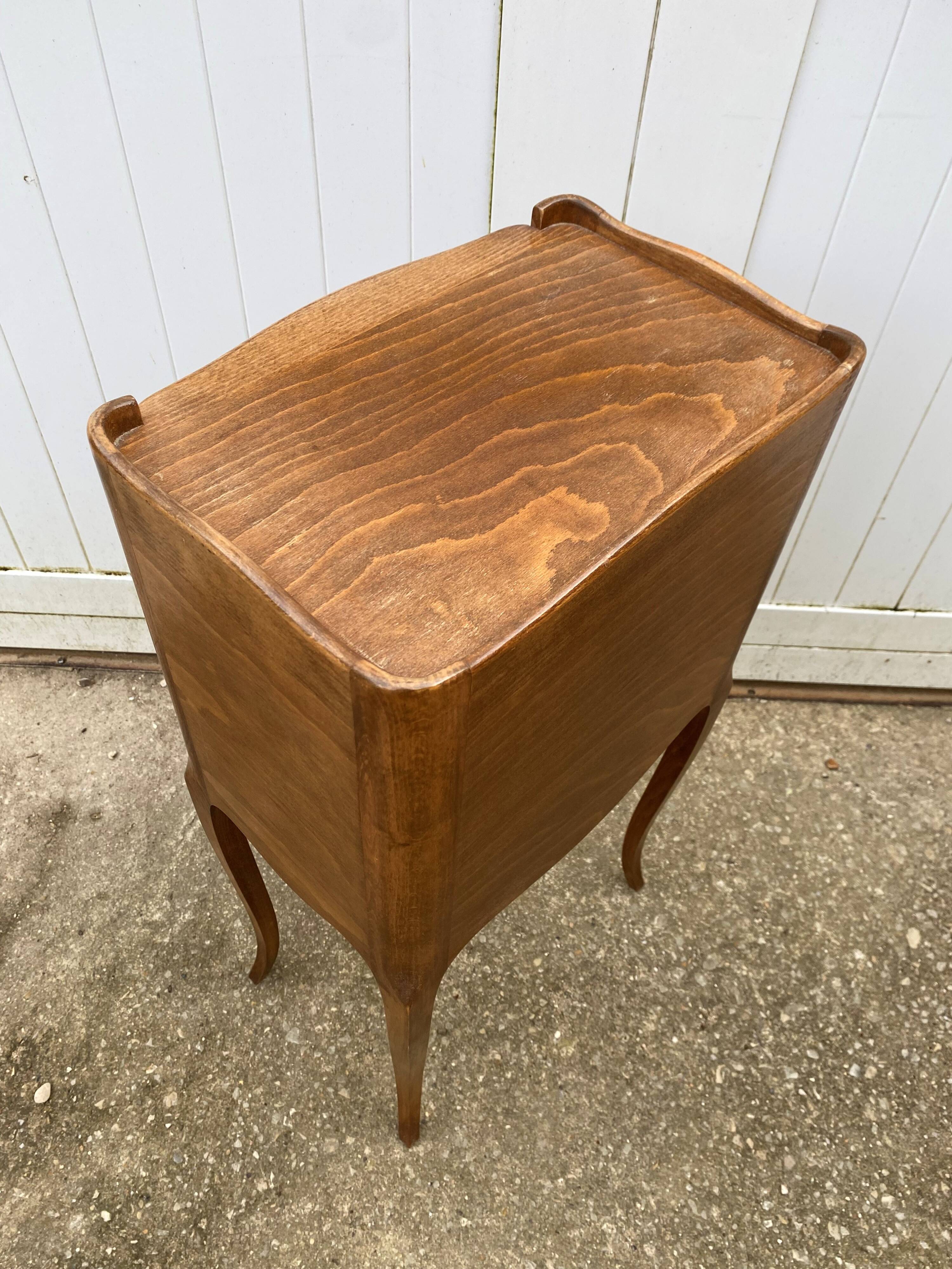 Louis XV style bedside table with 1 drawer