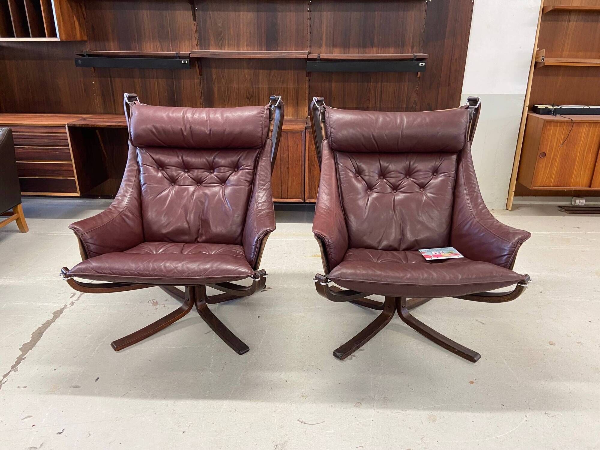 Chaises Falcon à ailes et dossier haut en cuir Sigurd Resell vintage rétro