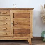 Buffet of disaster victims René Gabriel