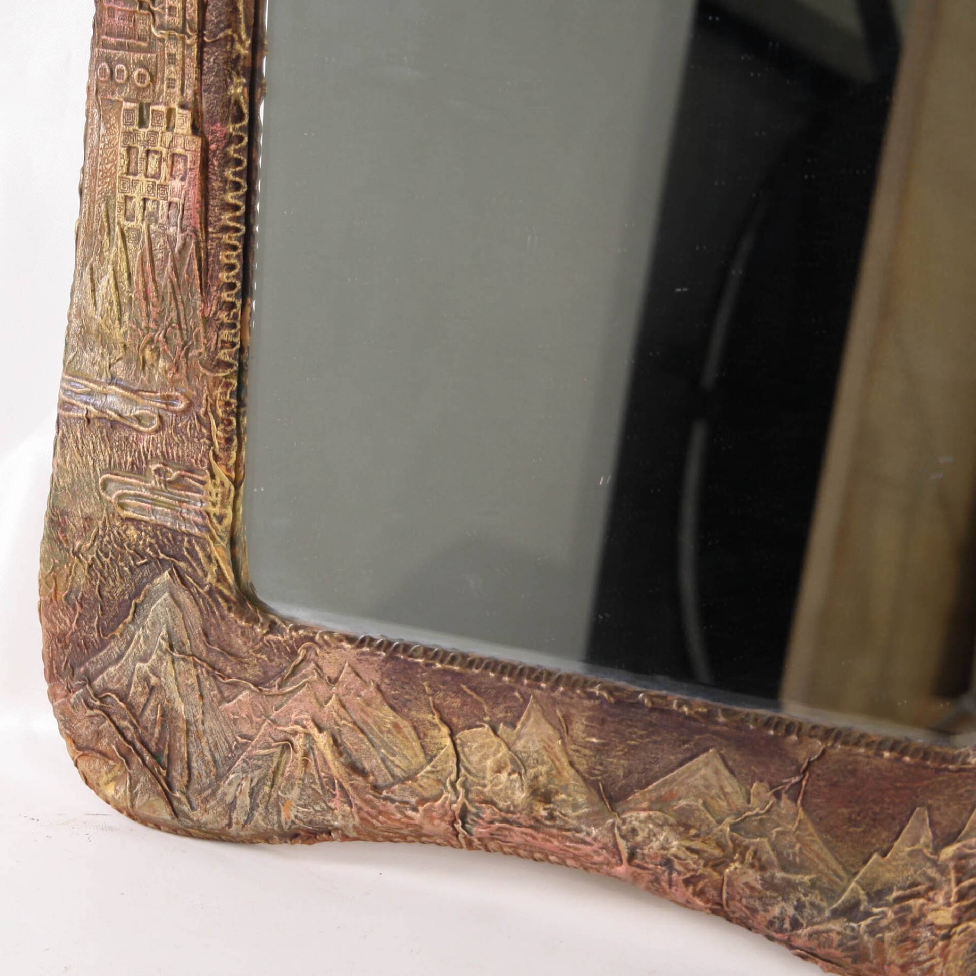 Grand miroir en cuir 