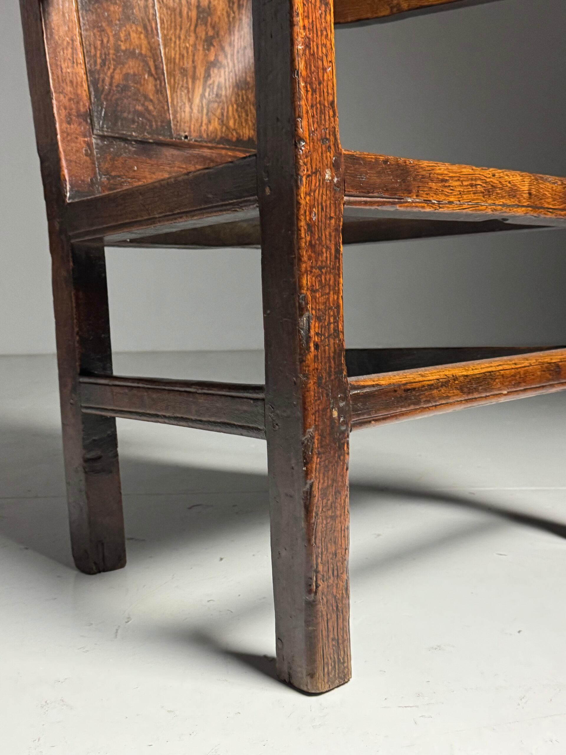 Chaise anglaise en chêne, 1650-1670