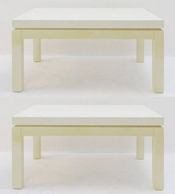 Paire de tables d'appoint laquées blanc crème - années 1980