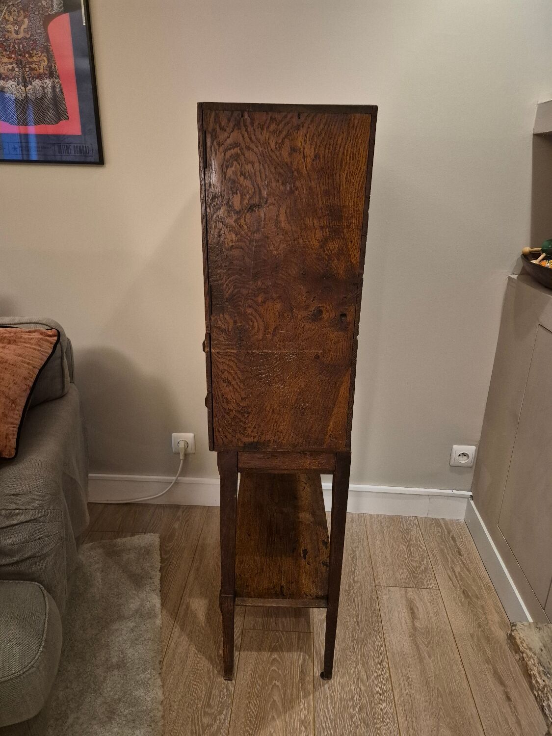 Secretary cabinet from the Art Deco period.