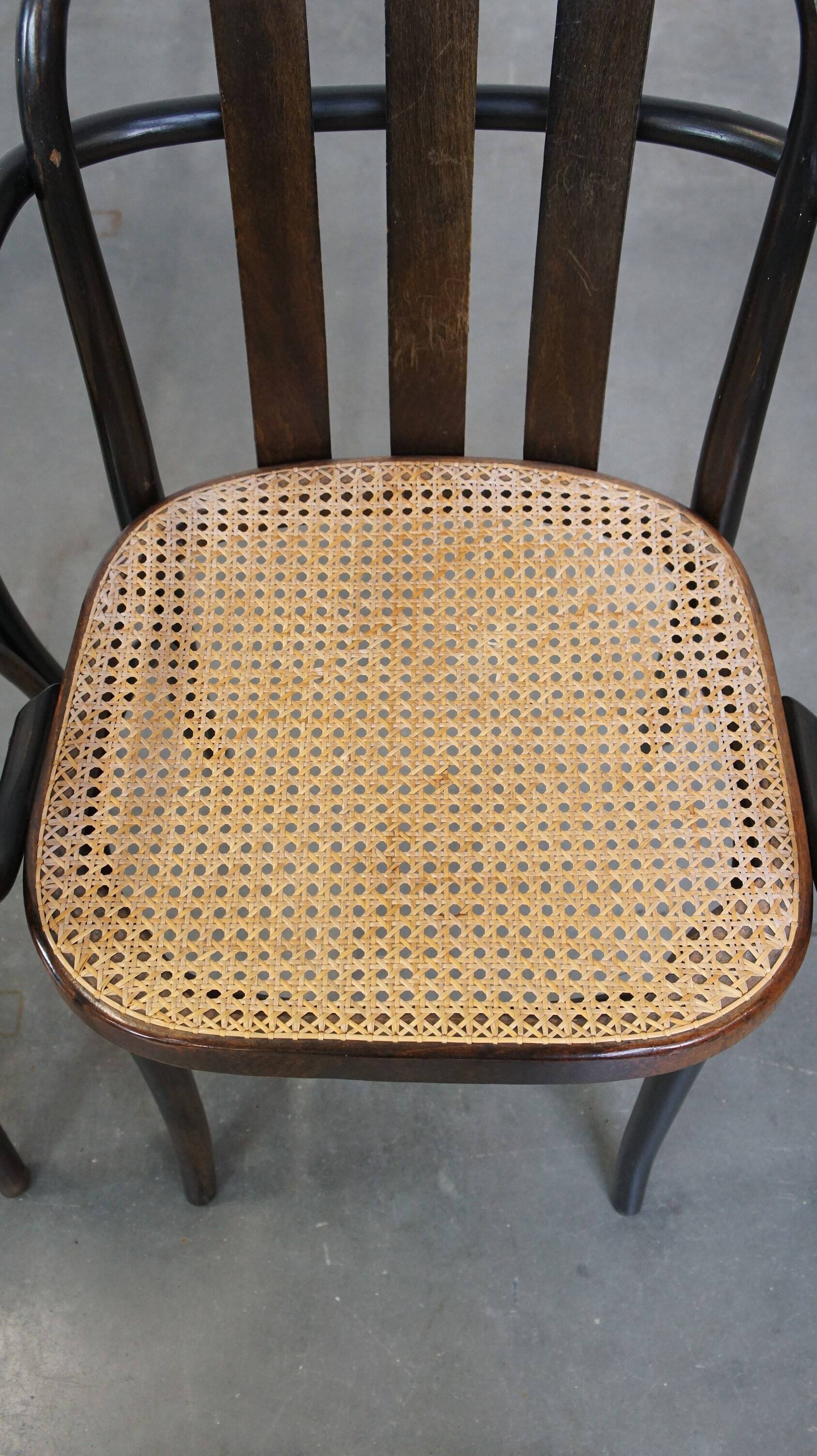 Set of 4 vintage wooden design dining/bistro chairs with woven seats
