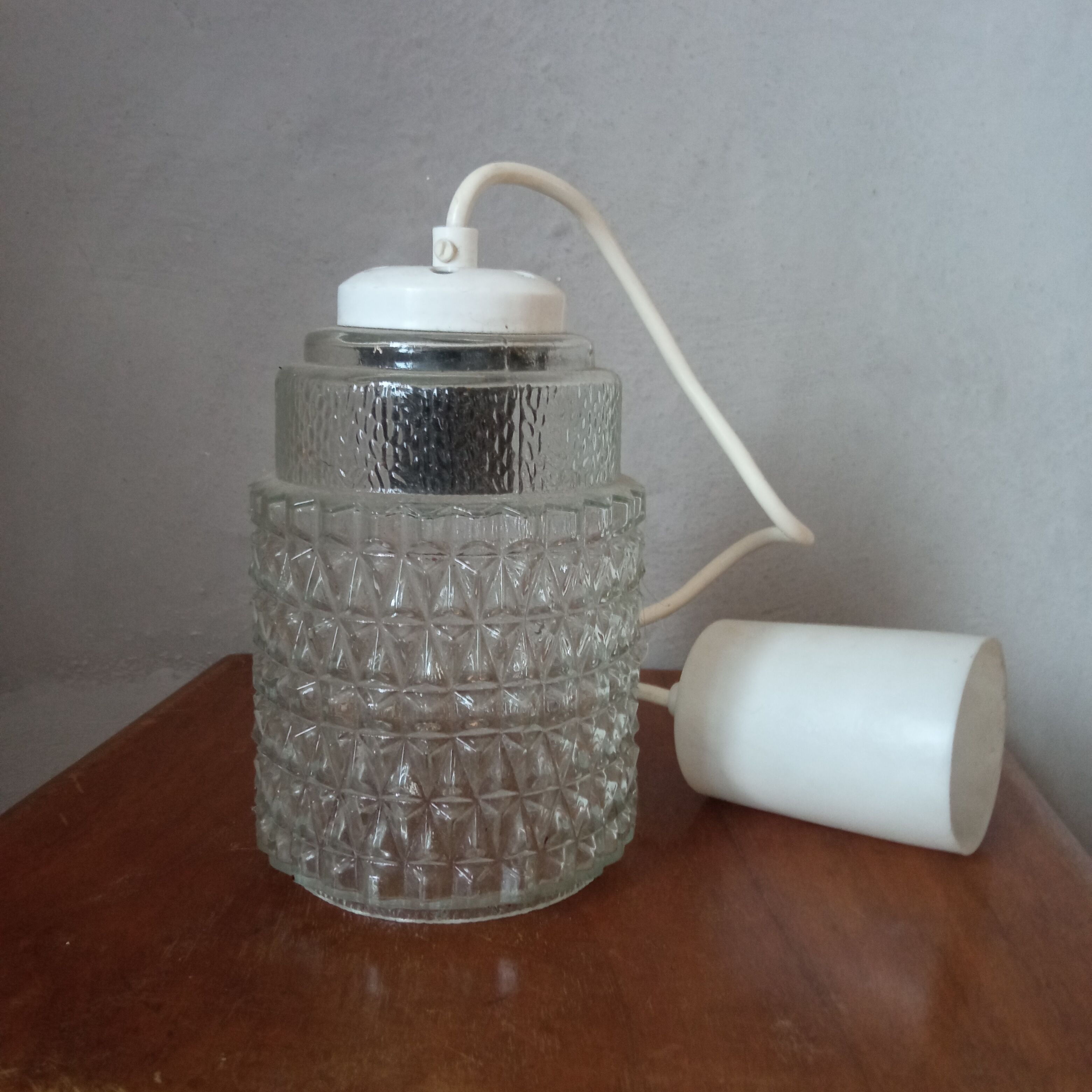 Suspension en verre vintage