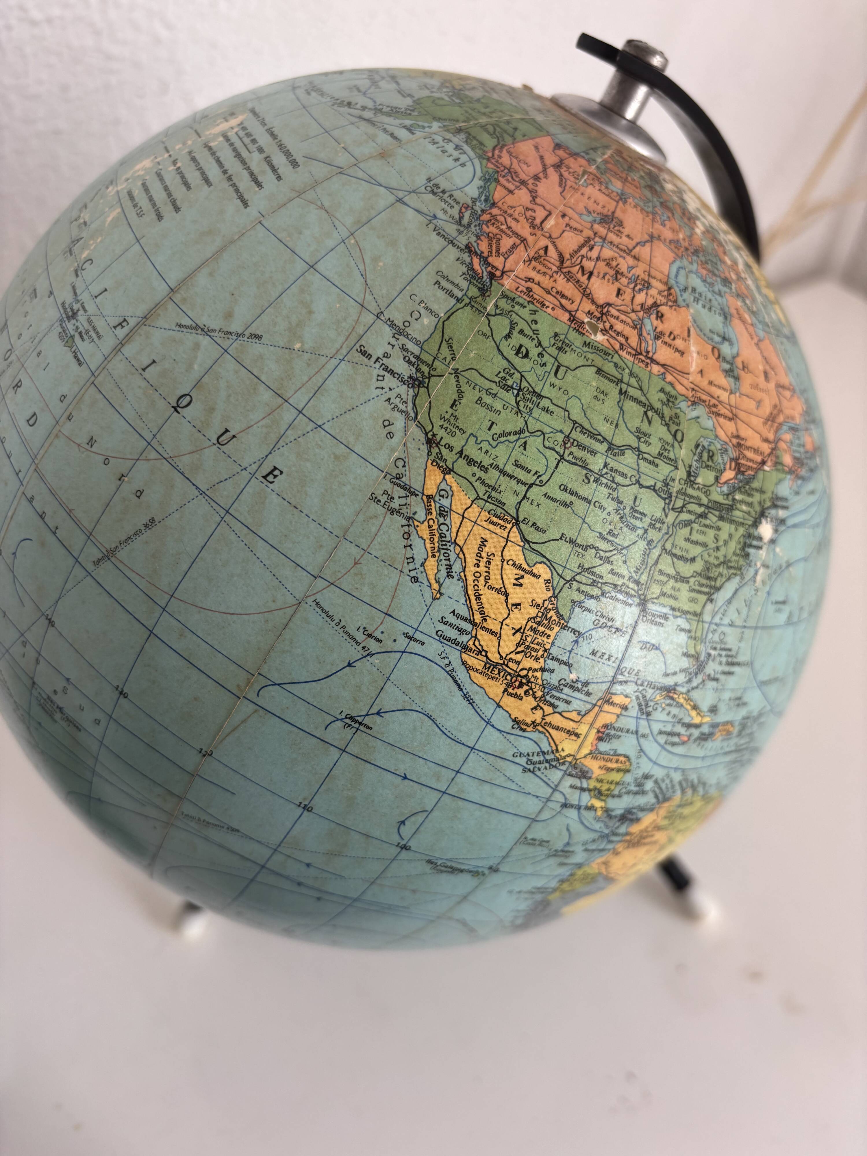 Vintage globe 1962 terrestrial world map glass tripod Taride - 28 cm