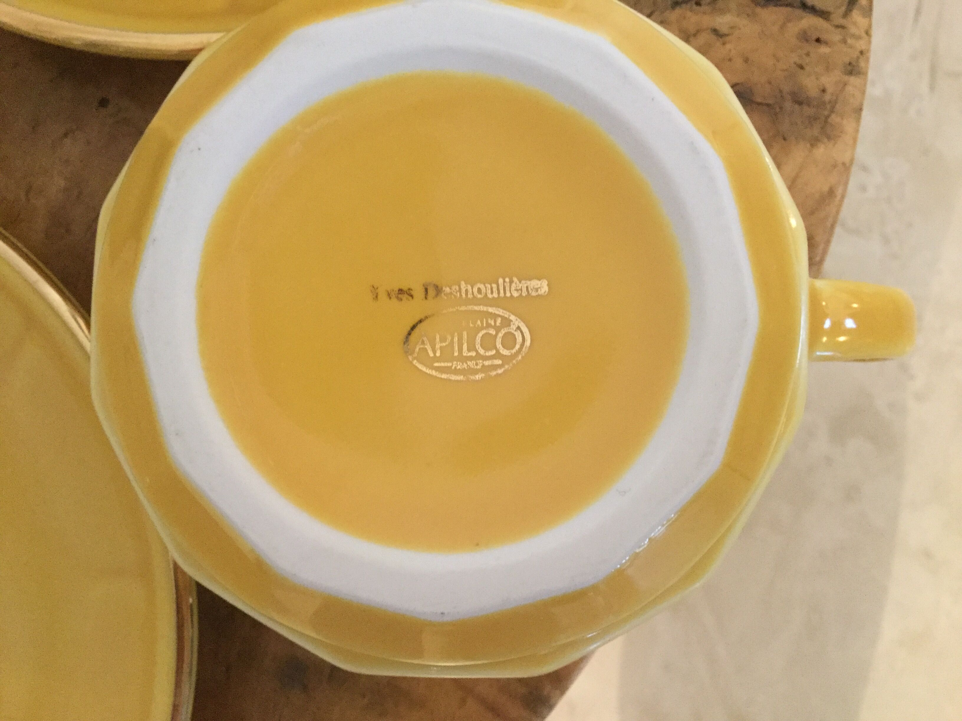 Lunch cups and Deshoulières milk pot