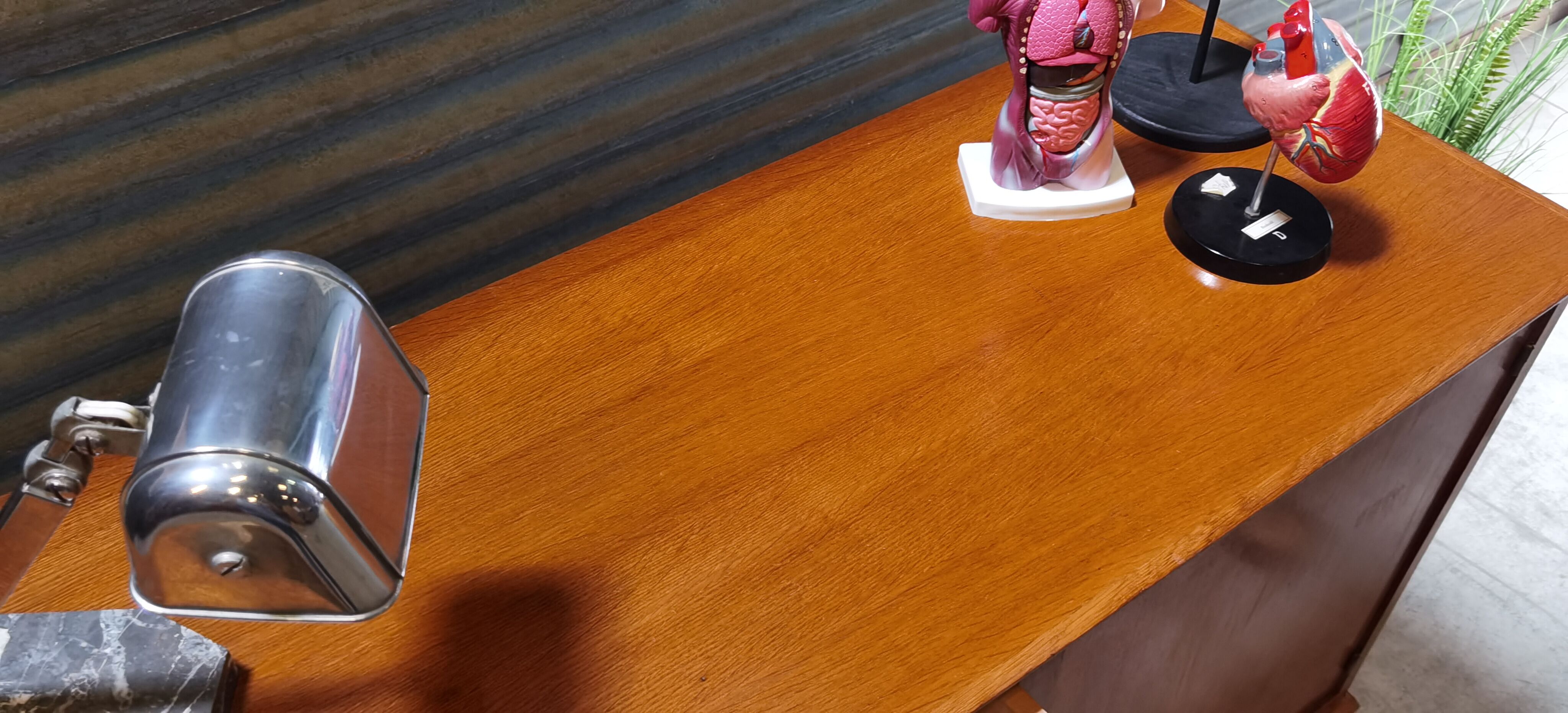 Buffet feet french compass 1970