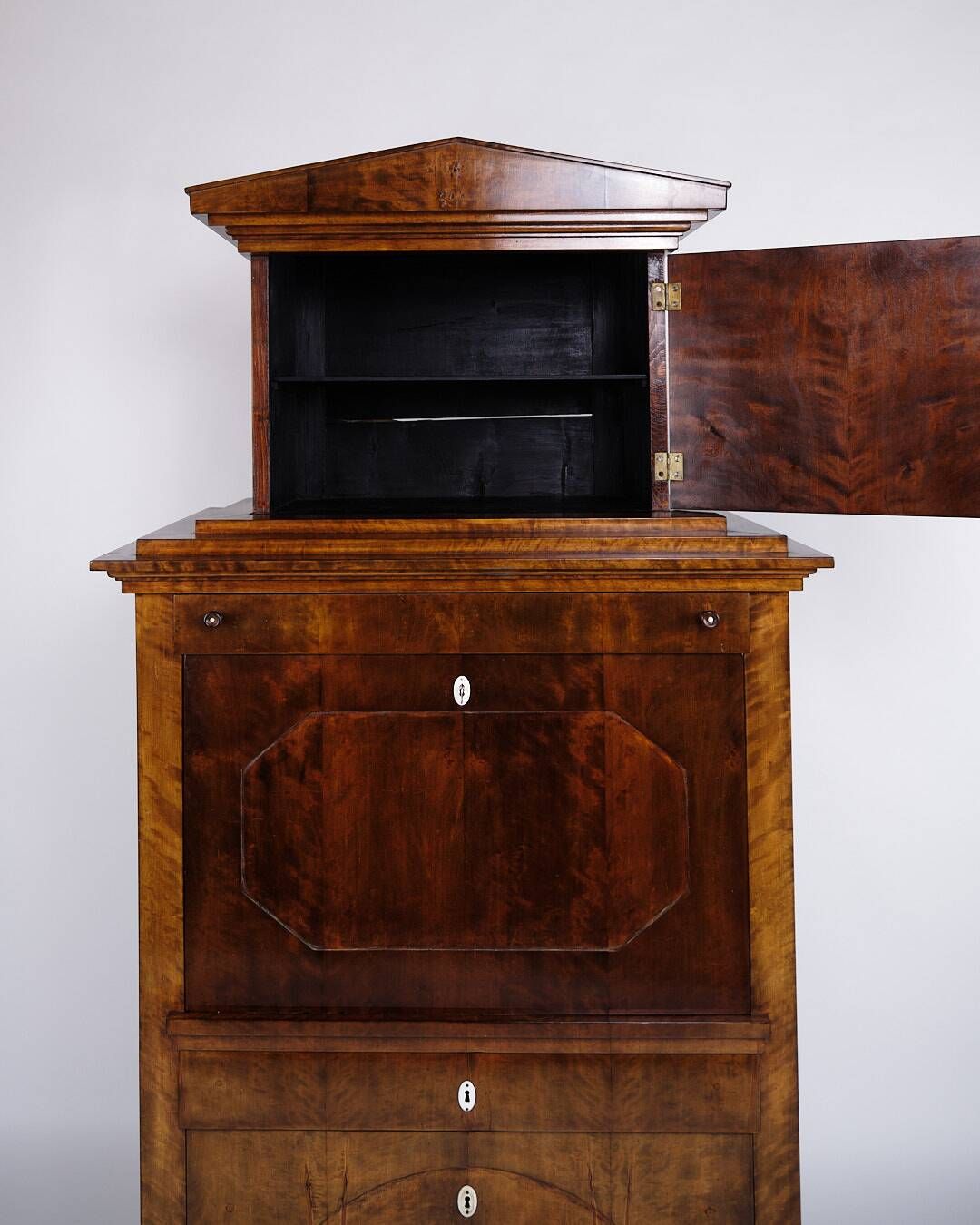 Secretary - Hand polished birch & intarsia - 2 drawers - 1840s