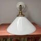 Applique murale en opaline blanche inclinable