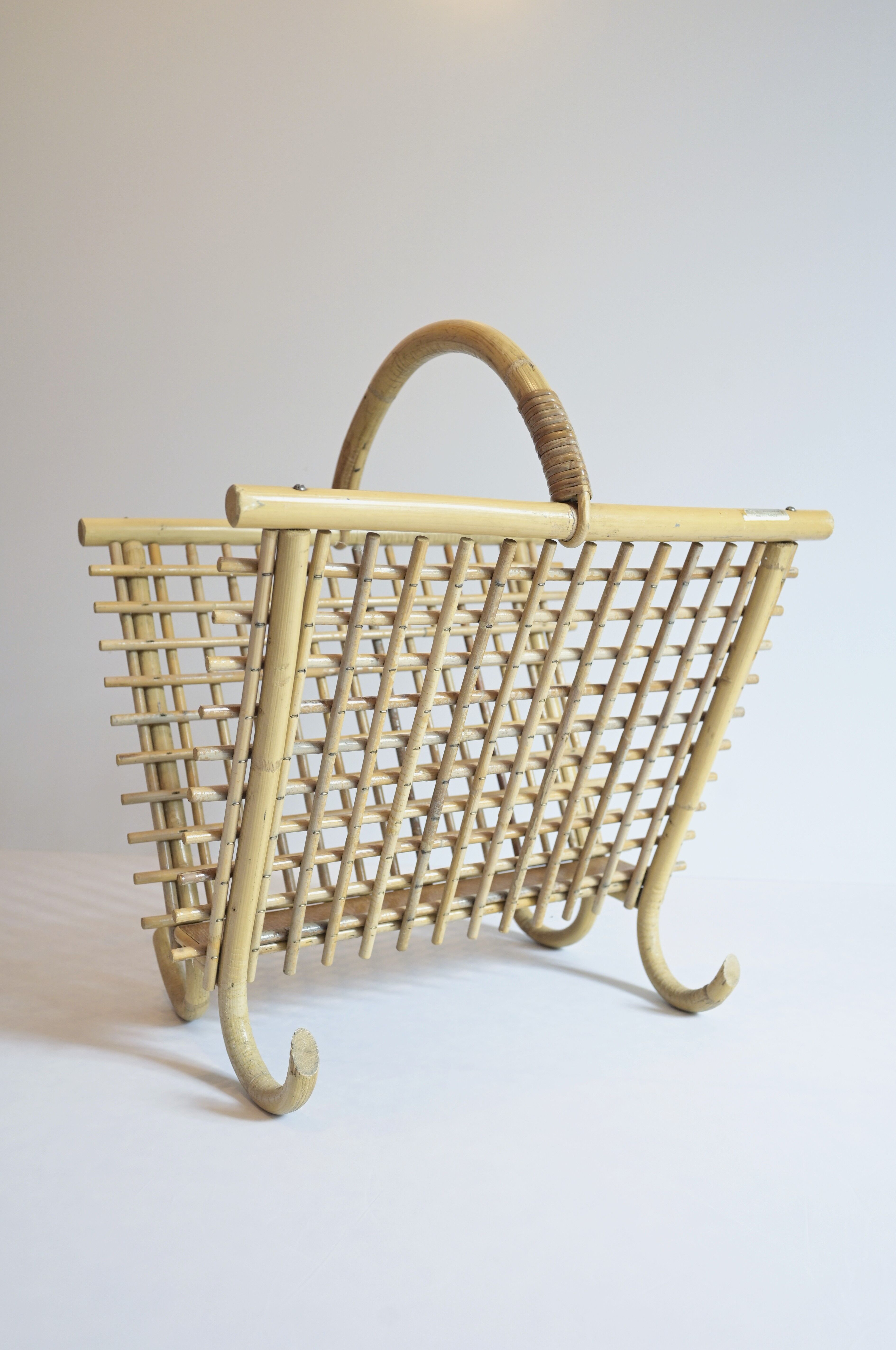 Bamboo and rattan magazine rack from the 70s