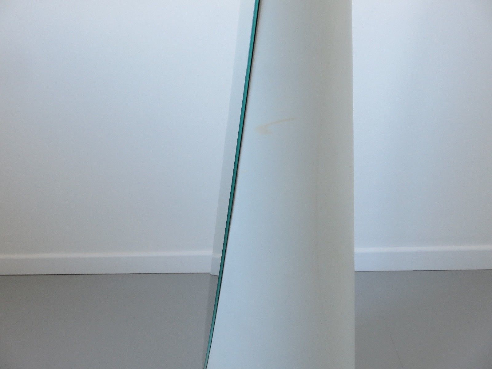 Mirror "Lipstick" resin 70s