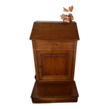 Furniture prays to God