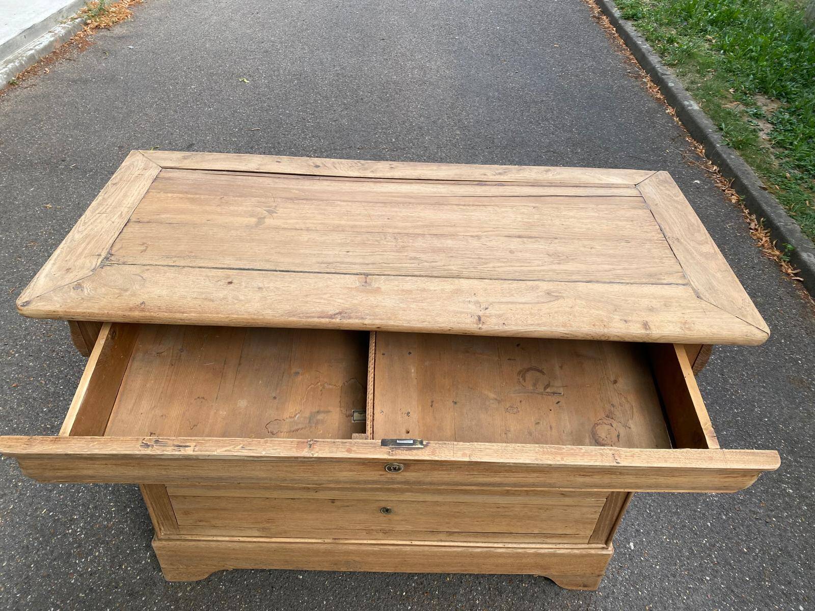 19th century Louis Philippe solid oak chest of drawers, renovated