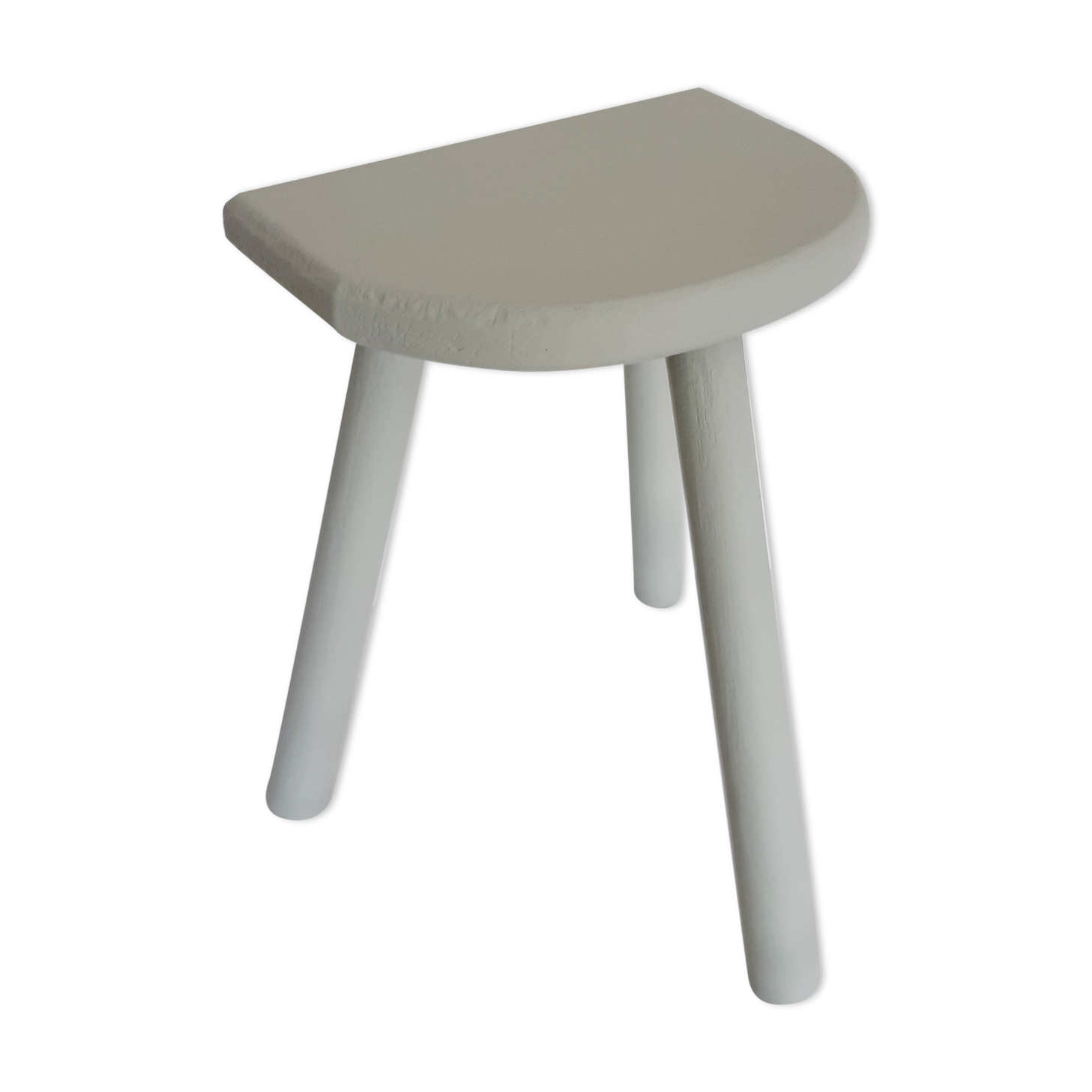 Tripod milking stool in patinated wood