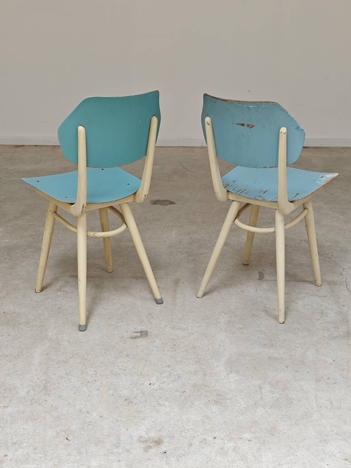 Set of 2 Czechoslovak chairs TON Bystrice Thonet White and Blue