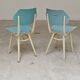 Lot de 2 chaises Tchécoslovaque
TON Bystrice Thonet Blanche et bleue