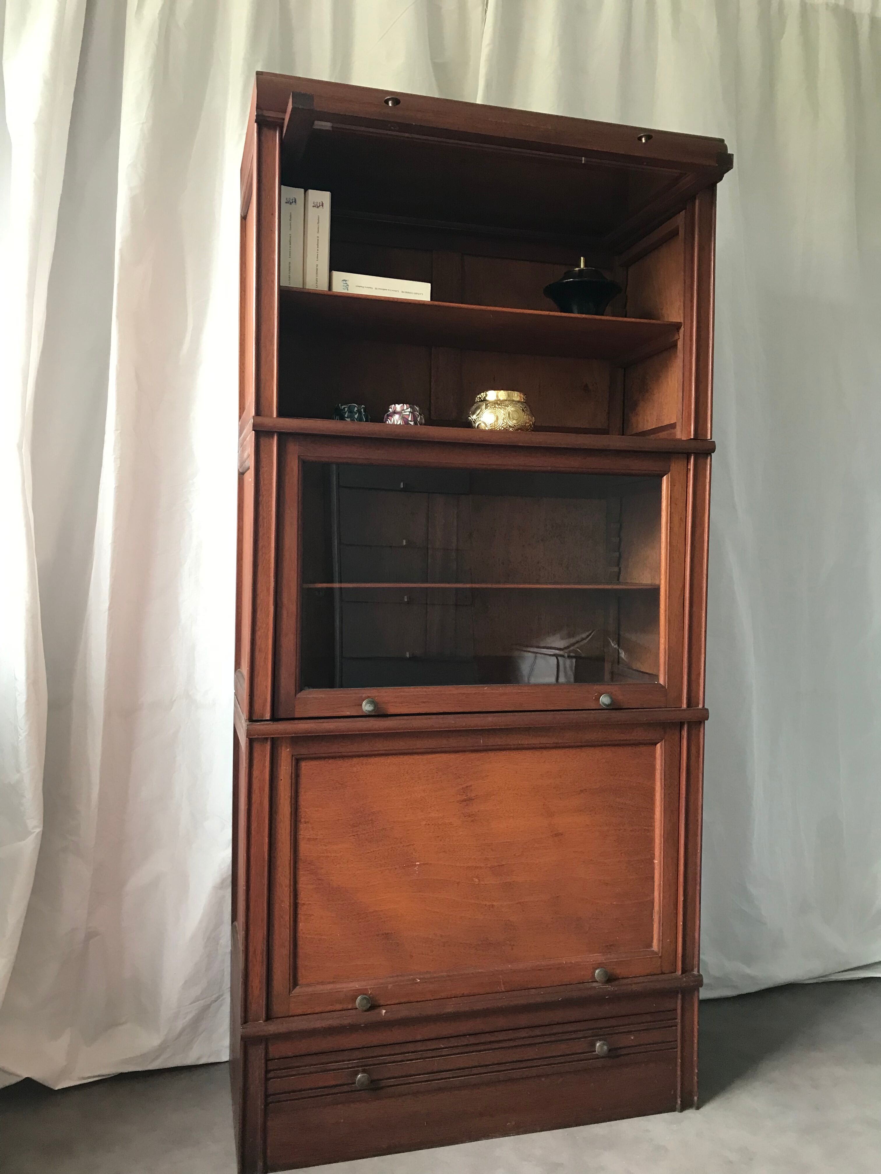 MD library cabinet