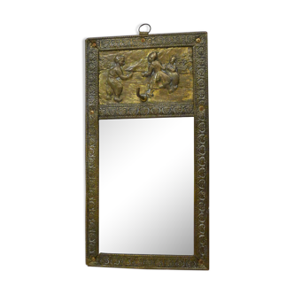 Small wall mirror, repulsed metal frame 16x30cm