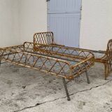 Rattan leg bed 1960